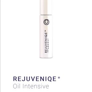 Monat Rejuveniqe Oil Intensive